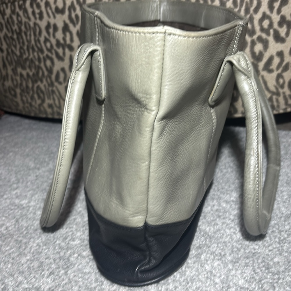 Ameri-Leather Gray & Black Elegant Two-Tone Leath… - image 8